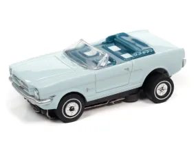 Auto World ThunderJet 1965 Ford Mustang Convertible light blue