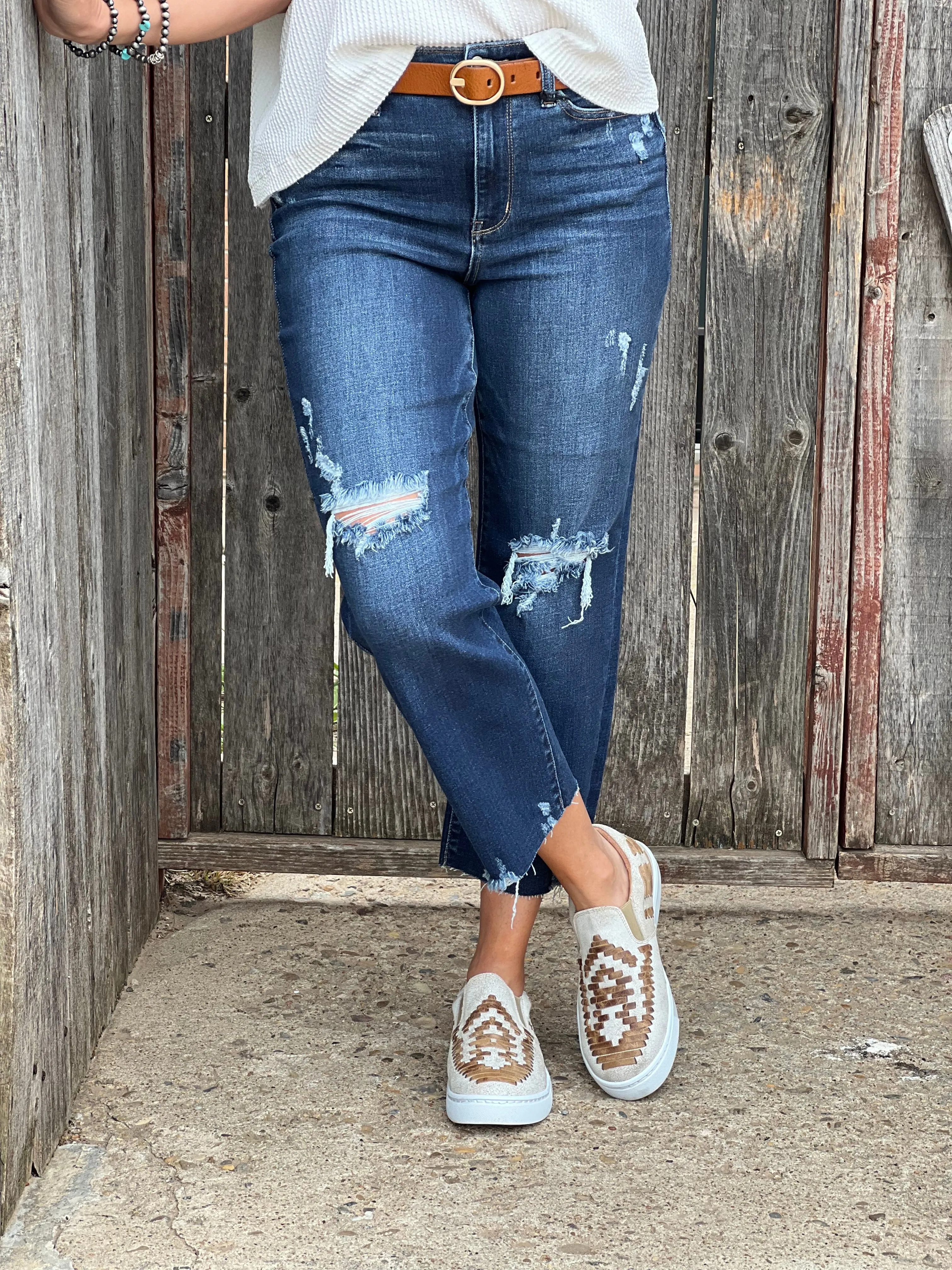 Isvy Dark Wash Distressed Crop Jean by Judy Blue