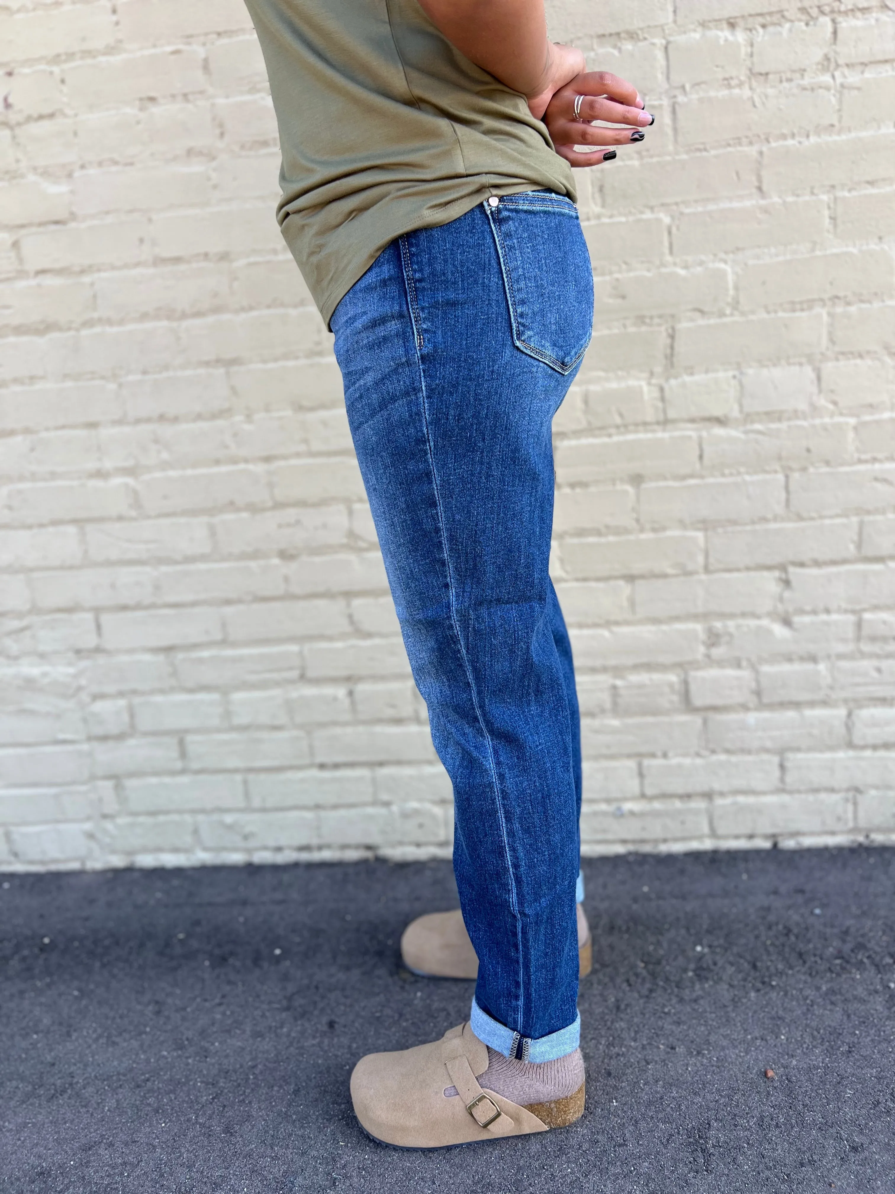 Judy Blue Midrise Cuffed Boyfriend